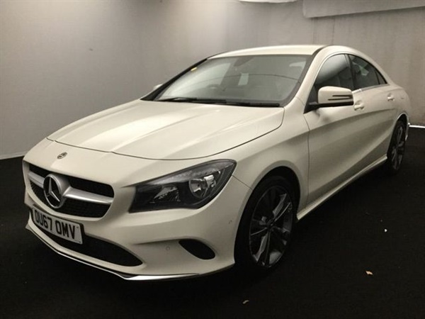 Mercedes-Benz CLA Class 2.1 CLA 200 D SPORT 4d AUTO-1