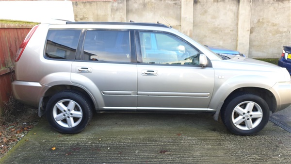 Nissan X-Trail 2.2 dCi 136 SVE 5dr Sat Nav Full Leather