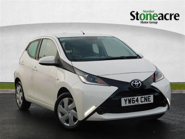 Toyota Aygo 1.0 VVT-i x-play Hatchback 5dr Petrol EU5 (68