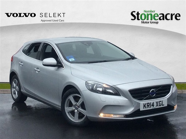 Volvo V D2 SE Hatchback 5dr Diesel Manual (88 g/km,