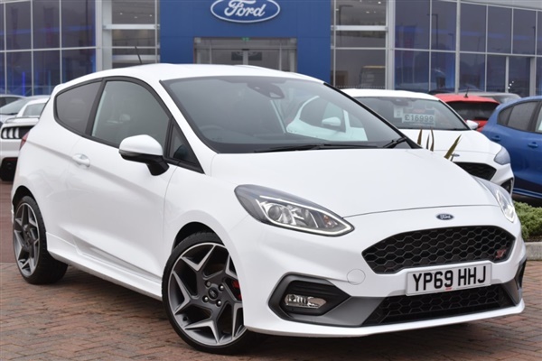Ford Fiesta 1.5 EcoBoost ST-2 [Performance Pack] 3dr