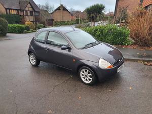 Ford Ka  Zetec Climate in Uckfield | Friday-Ad