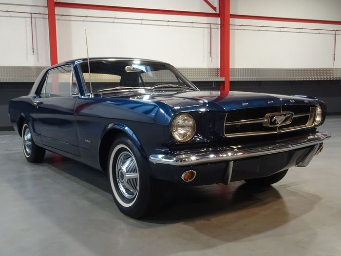 Ford - Mustang CI I6 Coupe - NO RESERVE - 
