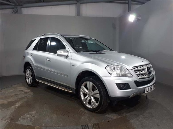 Mercedes-Benz M Class 3.0 ML300 CDI BlueEFFICIENCY Sport