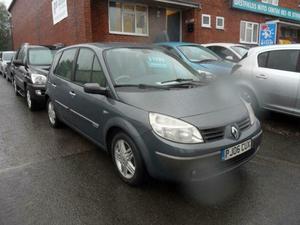 Renault Scenic  in Waterlooville | Friday-Ad