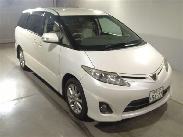 Toyota Estima 2.4 VVTi CVT Aeras Automatic 8 Seater MPV