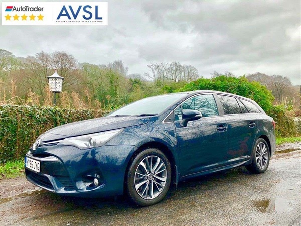Toyota Avensis 2.0 D-4D Business Edition Plus Touring Sports