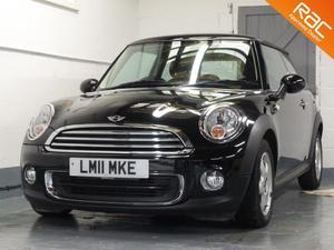Mini Hatch One  in Rowland's Castle | Friday-Ad
