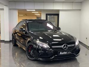 Mercedes-Benz AMG  in London | Friday-Ad
