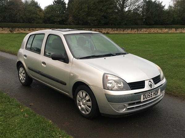 Renault Clio V Expression 5dr Auto