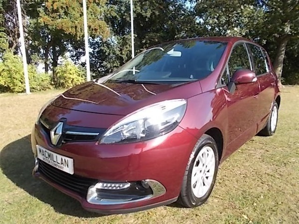 Renault Scenic dCi 110 Energy Start-Stop Dynamique TomTom