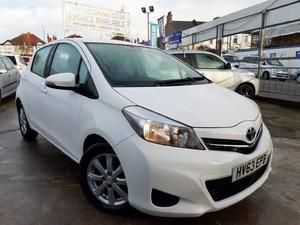 Toyota Yaris  in London | Friday-Ad