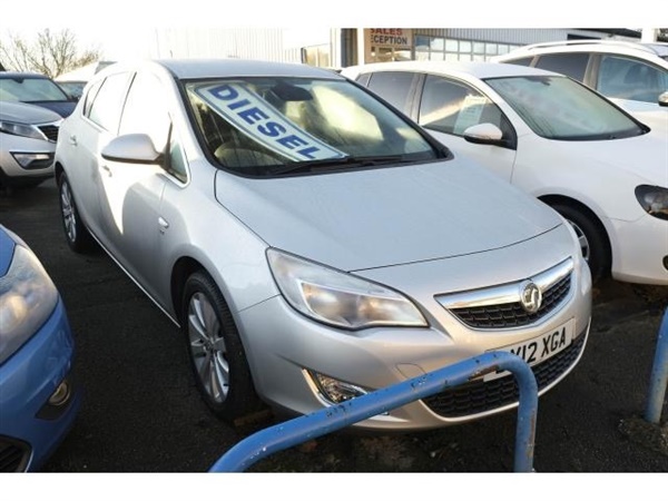 Vauxhall Astra 2.0 CDTi 16V ecoFLEX SE [dr