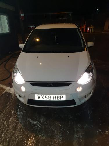ford s max  seater
