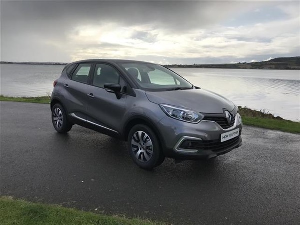 Renault Captur 0.9 Tce 90 Play 5Dr