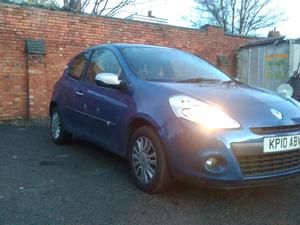 Renault Clio  imusic in Kettering | Friday-Ad