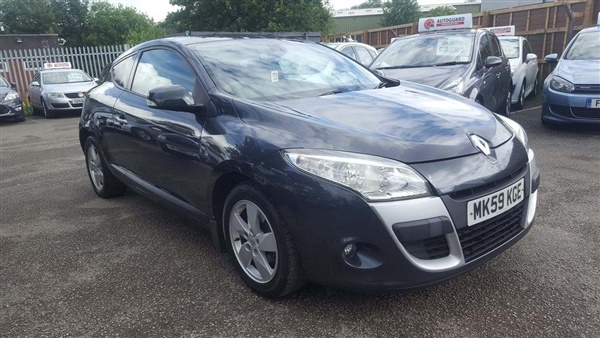 Renault Megane 1.6 Dynamique 3dr