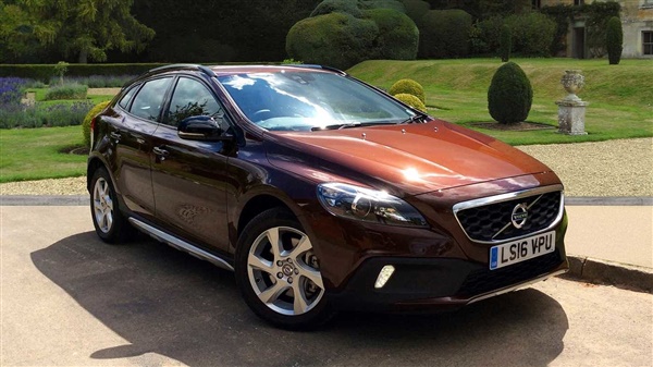 Volvo V40 D] Cross Country Lux Nav 5dr Geartronic