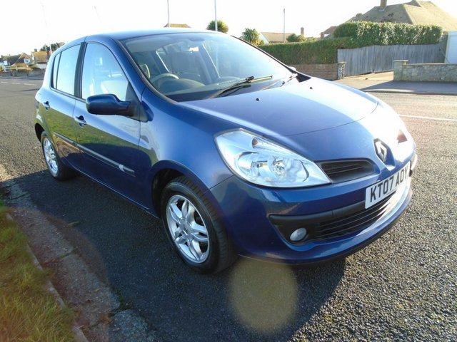 RENAULT CLIO  PRIVILEGE