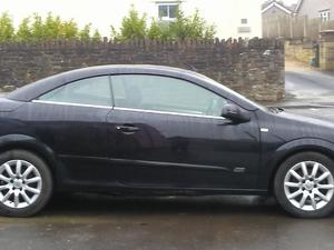 Black Vauxhall twin port Astra  miles coupe hard top