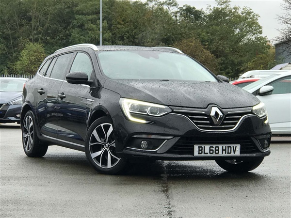Renault Megane 1.3 TCe Iconic Sport Tourer 5dr Petrol (s/s)