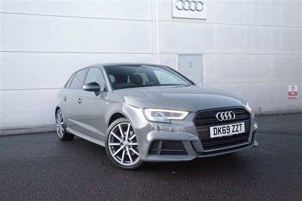 Audi A3 Sportback Black Edition 35 TFSI 150 PS 6-speed