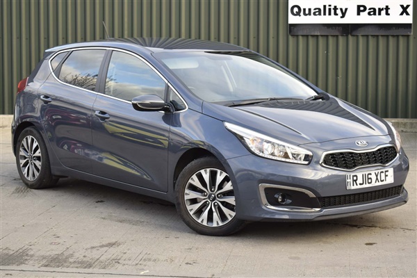 Kia Ceed 1.6 CRDi 3 DCT (s/s) 5dr Auto