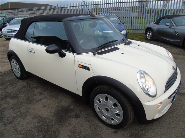 Mini Convertible 1.6 One 2dr