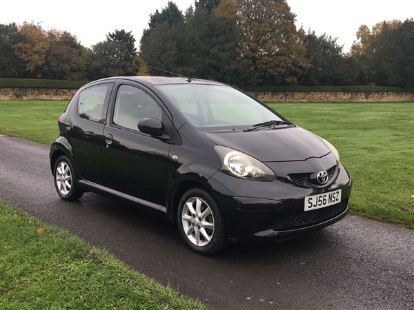 Toyota Aygo 1.0 VVT-i Black 5dr