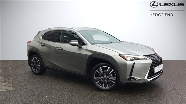 Lexus Ux 2.0 UX with Premium Plus Pack, Tech & Safety Pack