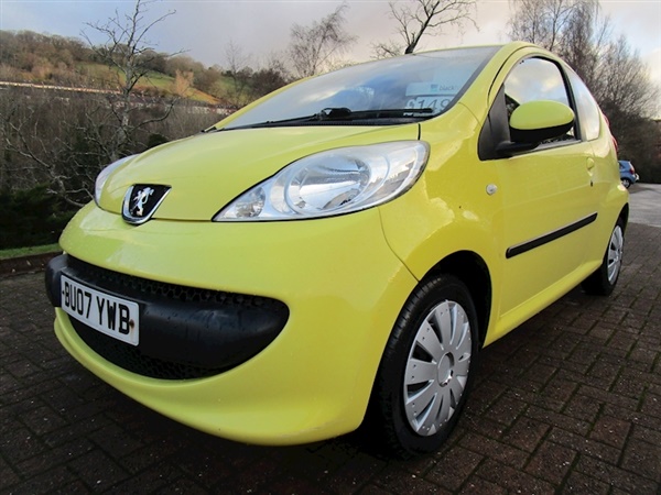 Peugeot  Urban Hatchback 1.0 Manual Petrol