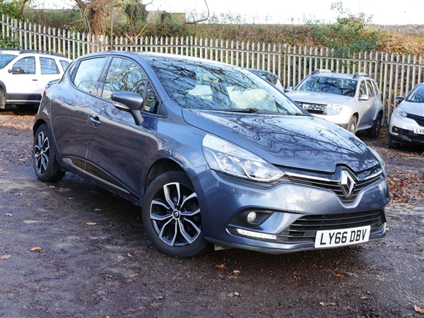 Renault Clio 0.9 TCe Dynamique Nav Hatchback 5dr Petrol