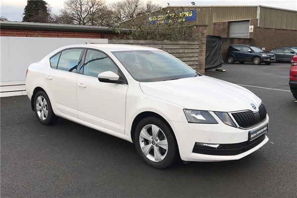 Skoda Octavia Hatch SE Technology 1.0 TSI 115 PS 6G Man