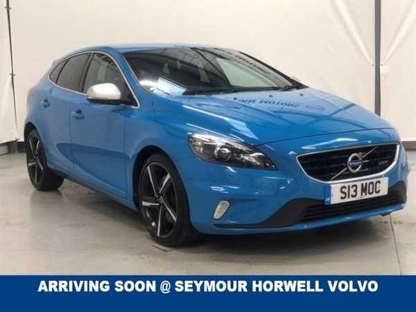 Volvo V D4 R-DESIGN LUX NAV 5d 187 BHP