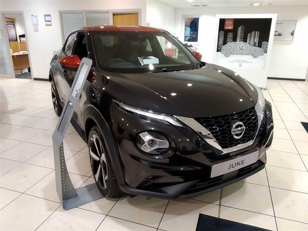 Nissan Juke 1.0 DIG-T (117ps) (Two Tone) Tekna Manual