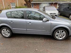 Vauxhall Astra  in Worthing | Friday-Ad