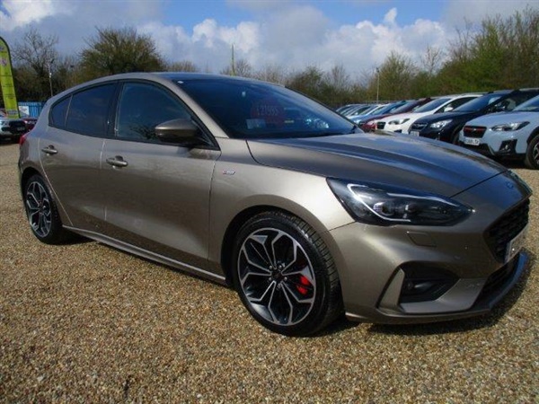 Ford Focus 1.5 EcoBlue 120 ST-Line X 5dr Automatic Pan Roof