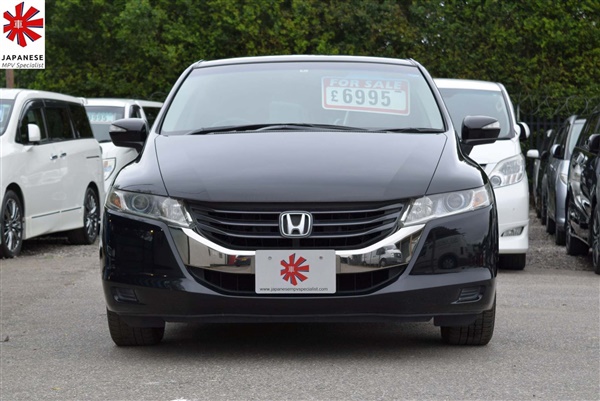 Honda Odyssey M 2.4 i-VTEC Automatic 7 Seater MPV