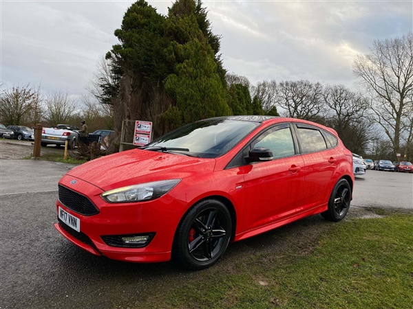 Ford Focus 2.0 TDCi Zetec S Red Edition (s/s) 5dr