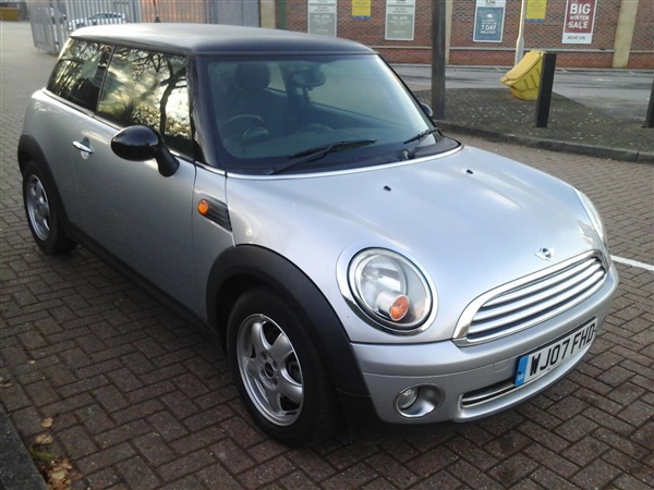 Mini Hatch 1.6 Cooper Hatchback 3dr Petrol Manual (139 g/km,