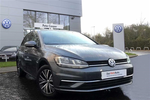 Volkswagen Golf 1.5 TSI SE EVO 150PS