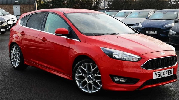 Ford Focus 1.0 EcoBoost 125 Zetec S Navigation 5dr