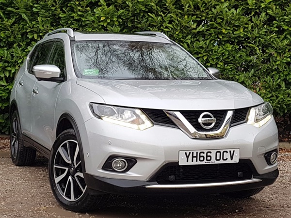 Nissan X-Trail 1.6 dCi Tekna 5dr Xtronic Auto