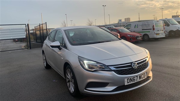 Vauxhall Astra 1.4i 16V Design 5dr