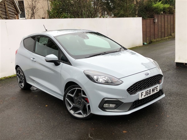 Ford Fiesta 1.5 EcoBoost ST-3 [Performance Pack] 3dr