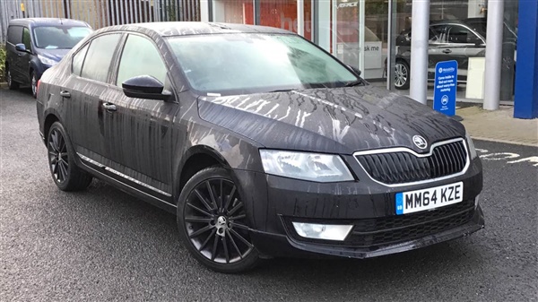 Skoda Octavia 1.6 TDI CR Black Edition 5dr