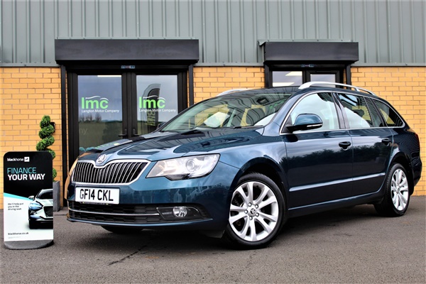 Skoda Superb ESTATE 2.0 TDI CR SE DSG 5DR Auto