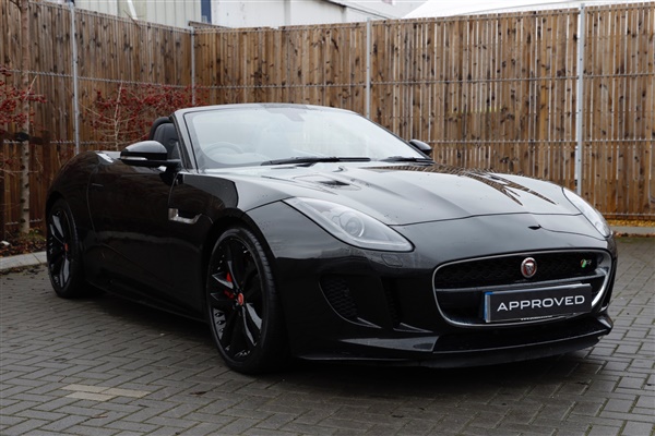 Jaguar F-Type 5.0 Supercharged V8 R 2dr Auto AWD