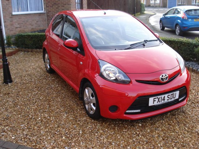 Toyota Aygo Move With Style VVT-1 5 Door Hatchback
