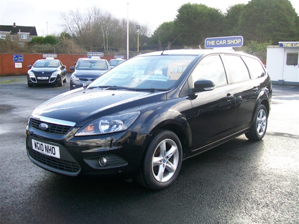 Ford Focus 1.6 Zetec 5dr ESTATE CAR TWO OWNERS SERVICE